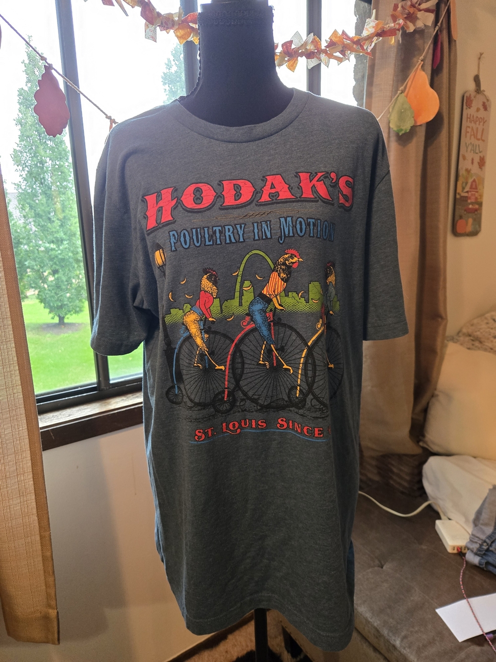 Poultry In Motion Short Sleeve Graphic Tee - Charcoal